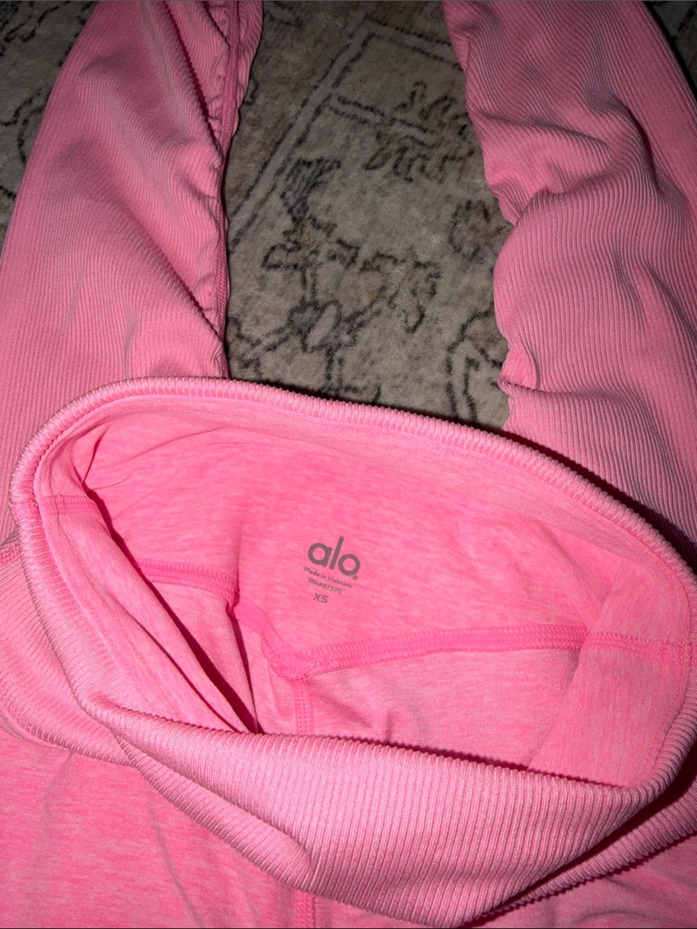 ALO goddess yoga ribbed leggings - Picture 3 of 3